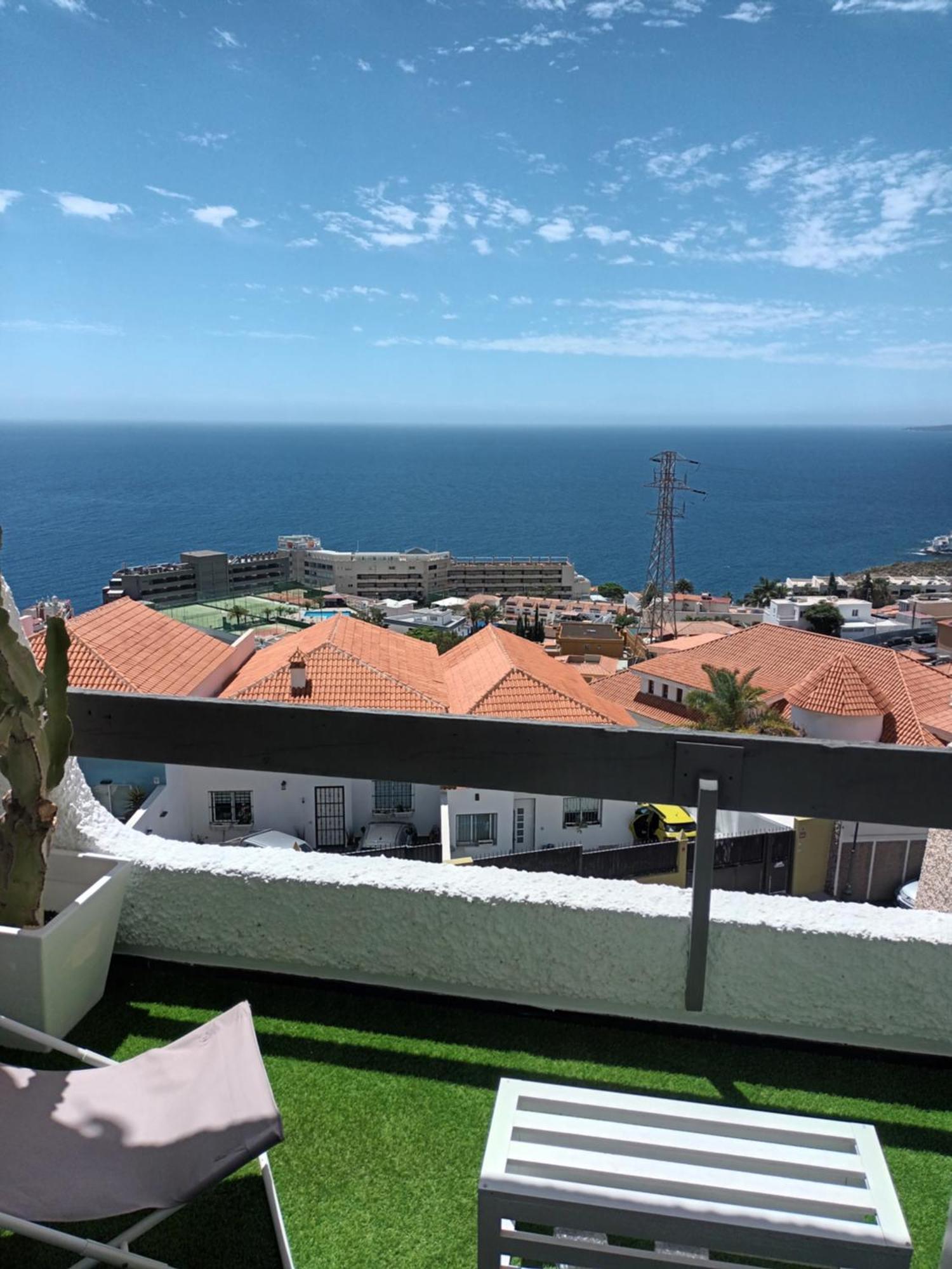 Modern Open-Plan Studio With Terrace And Sea View Tabaiba Zewnętrze zdjęcie