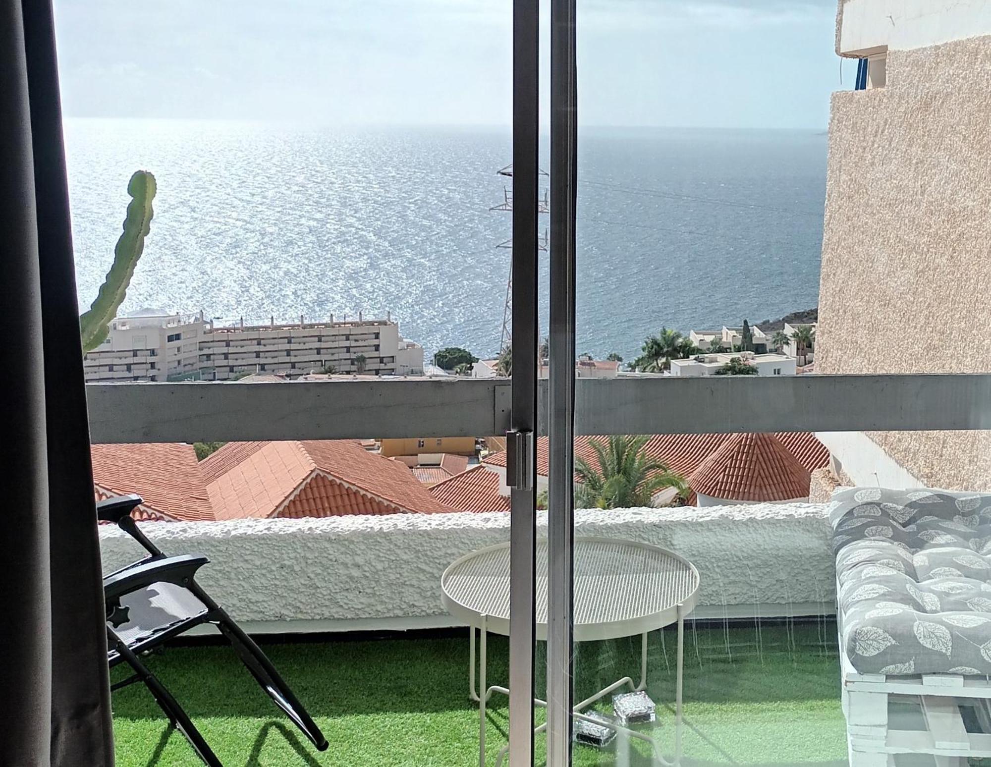 Modern Open-Plan Studio With Terrace And Sea View Tabaiba Zewnętrze zdjęcie